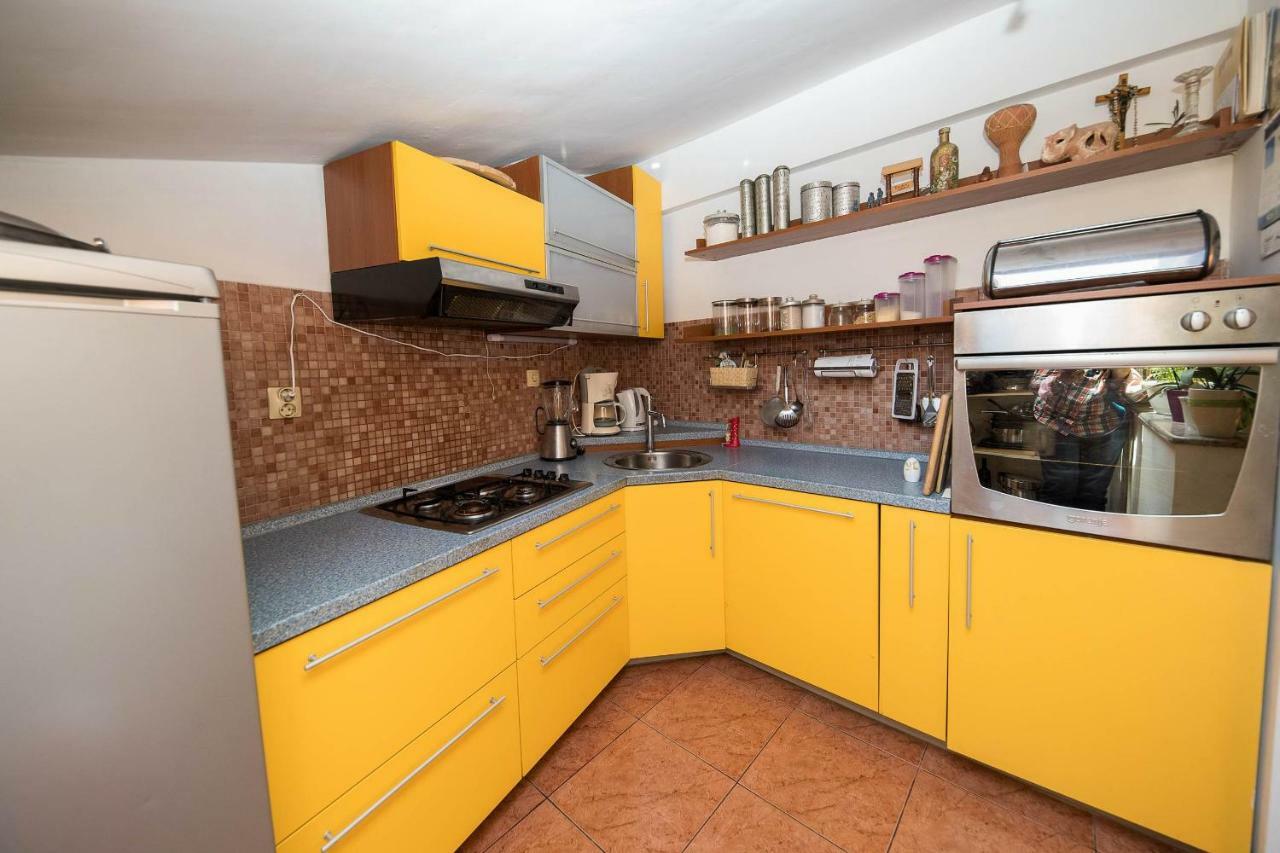 Roko Apartments Selce Exterior foto